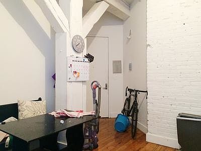 2nd image of 202 Banker St #2