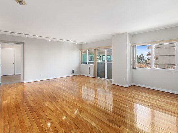 2nd image of 1388 Gough St #706-1105R