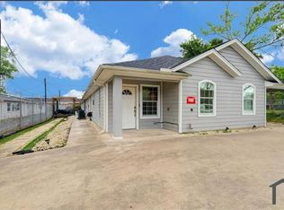 5038 Mallow St #B, Houston, TX 77033