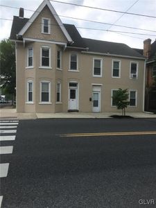 402-404 N Main St, Hellertown, PA, 18055
