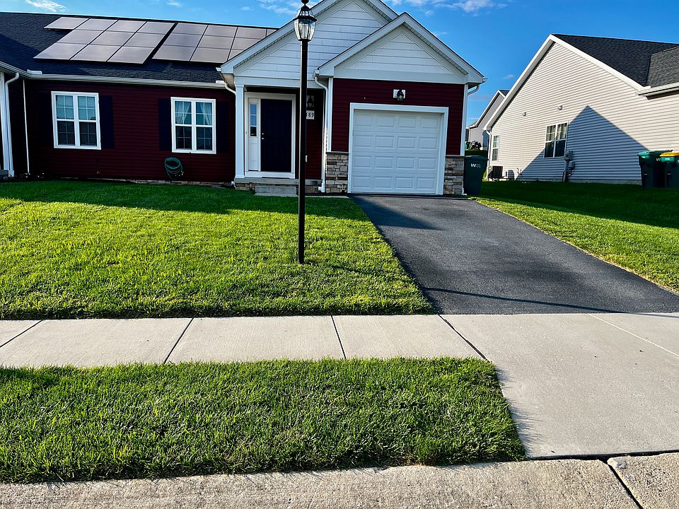 1st image of 189 Skyview Cir