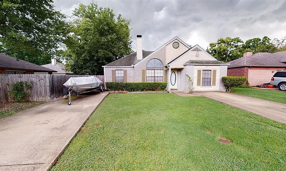 1st image of 104 Marvin Gdns