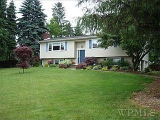 4th image of 11 Lindy Dr