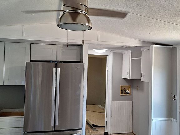 2nd image of 10904 Moorewood Dr