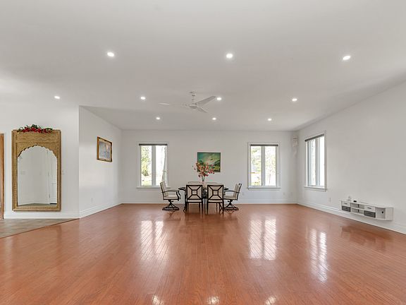 3rd image of 8149 Rama Rd