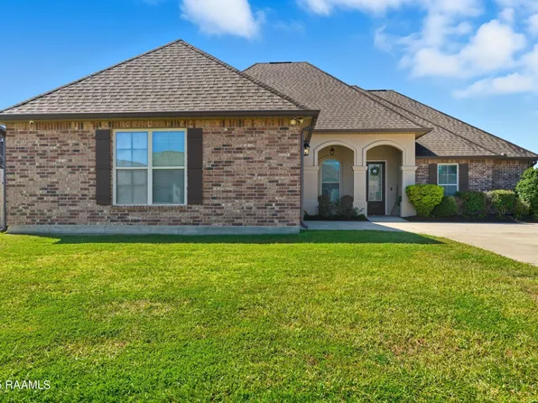 311 Bay Meadow Ln, Lafayette, LA 70507