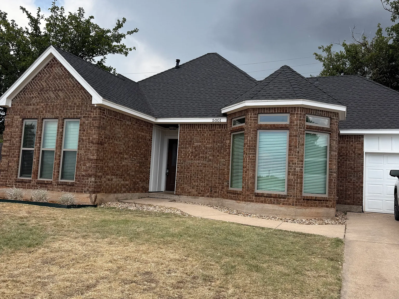 3 bed, 1460 sqft, $2,500 — Photo 1