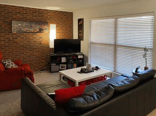 3734 Locust St APT 26, Kansas City, MO 64109