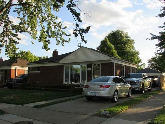 3rd image of 29267 Grant St