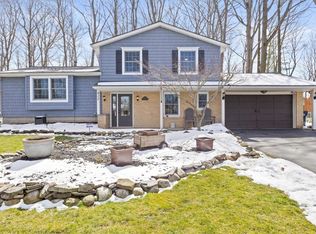 412 Judy Ann Dr, Rochester, NY 14616
