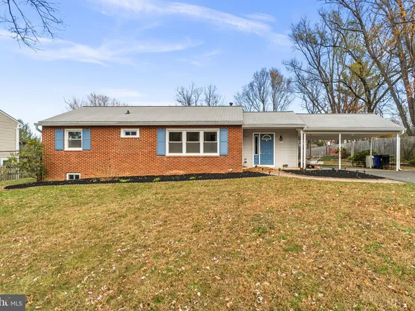 10214 Burnside Dr, Ellicott City, MD 21042