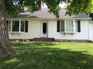 100 Pleasant Ave N, Annandale, MN 55302