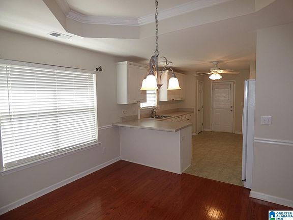 3rd image of 380 Forest Lakes Dr
