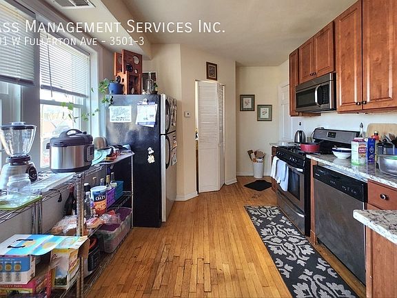 2nd image of 3501 W Fullerton Ave APT 3