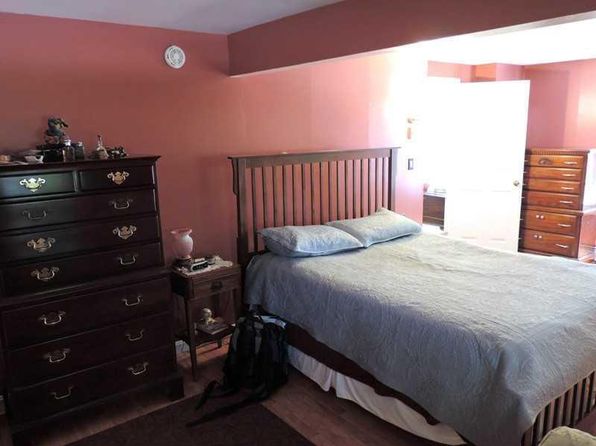 13 Viola Lane, Buxton, ME 04093