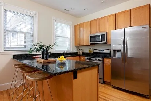14 Cottage St #2 — Photo 6