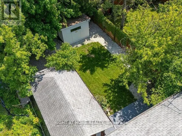 156 Westside Dr, Oakville, ON L6K 1P3