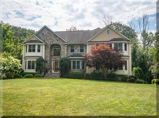 4 Jordyn Ln, Andover, MA 01810