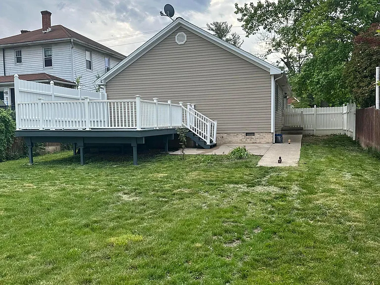 542 Virginia Ave — Photo 34