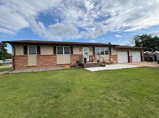 301 W Cedar St, Oneill, NE 68763