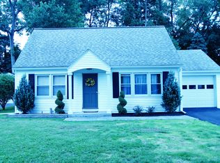 14 Bolivar Ave, Troy, NY 12180