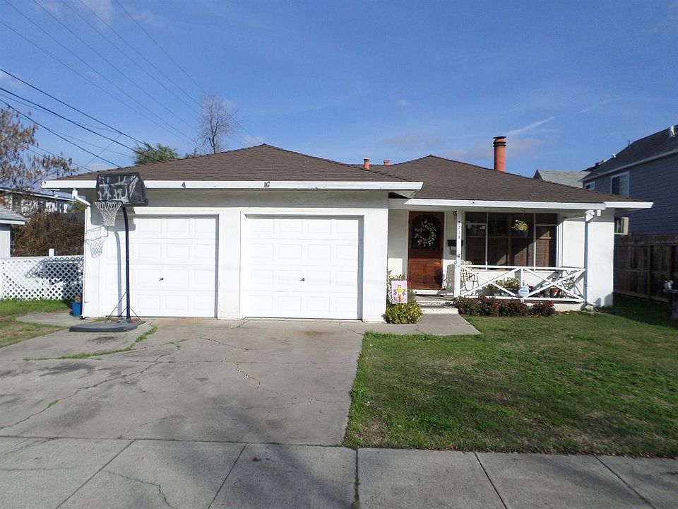 1st image of 2714 N Buena Vista Ave