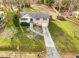 13115 Hickory Ave, Waldorf, MD 20601