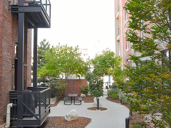 2nd image of 328 W 200 S APT 403