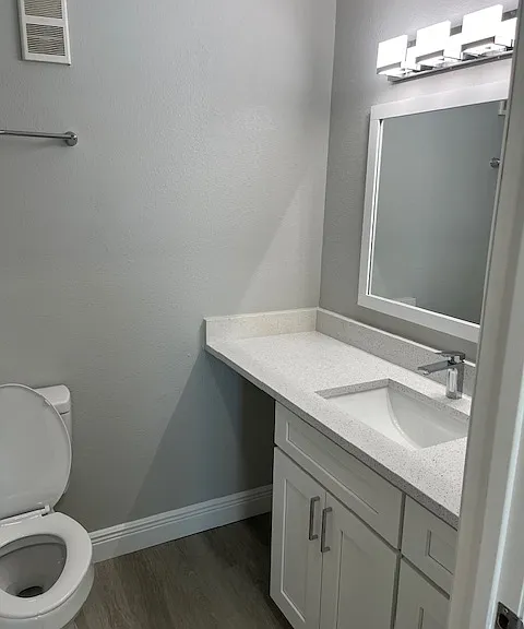 Spring Lake Apartments — Photo 181