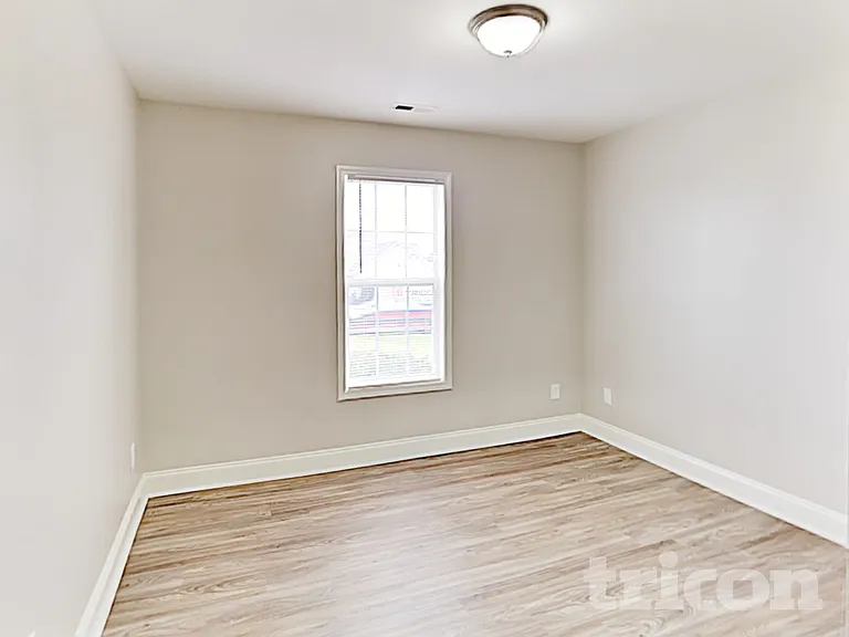 1115 Landen Chase Dr — Photo 13