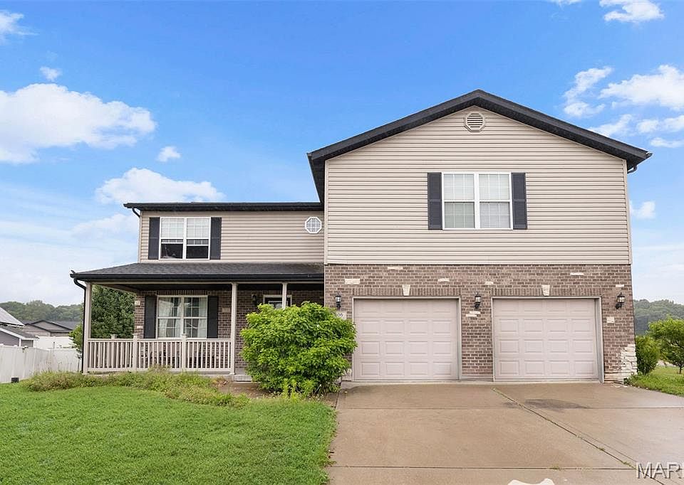 1st image of 806 Erika Leigh Ct