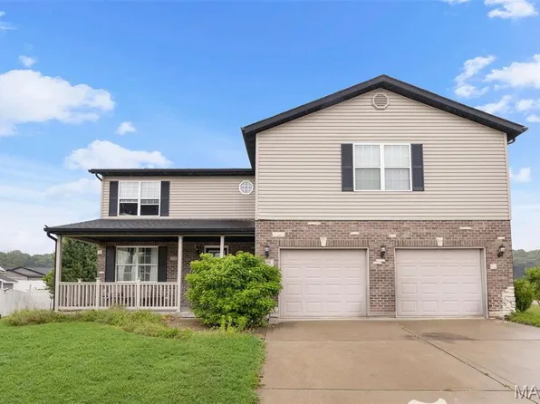 806 Erika Leigh Ct, Caseyville, IL 62232