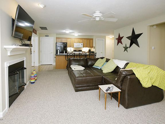 4th image of 207 Dyckman Ave APT 4