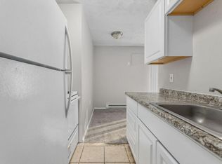 Roxbury Apartments, Cincinnati, OH 45230