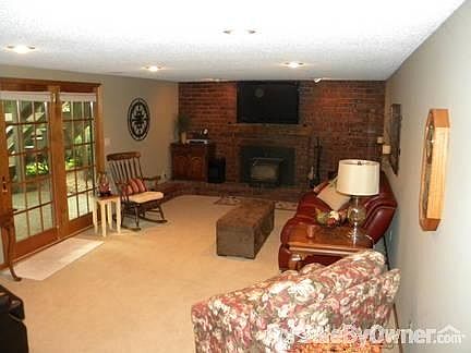 4th image of 2730 Pinesboro Dr NE