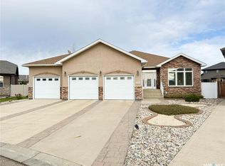 1845 Gordon Miles Pl, Weyburn, SK S4H0B9