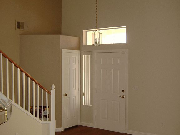 2nd image of 3464 White Mountain St
