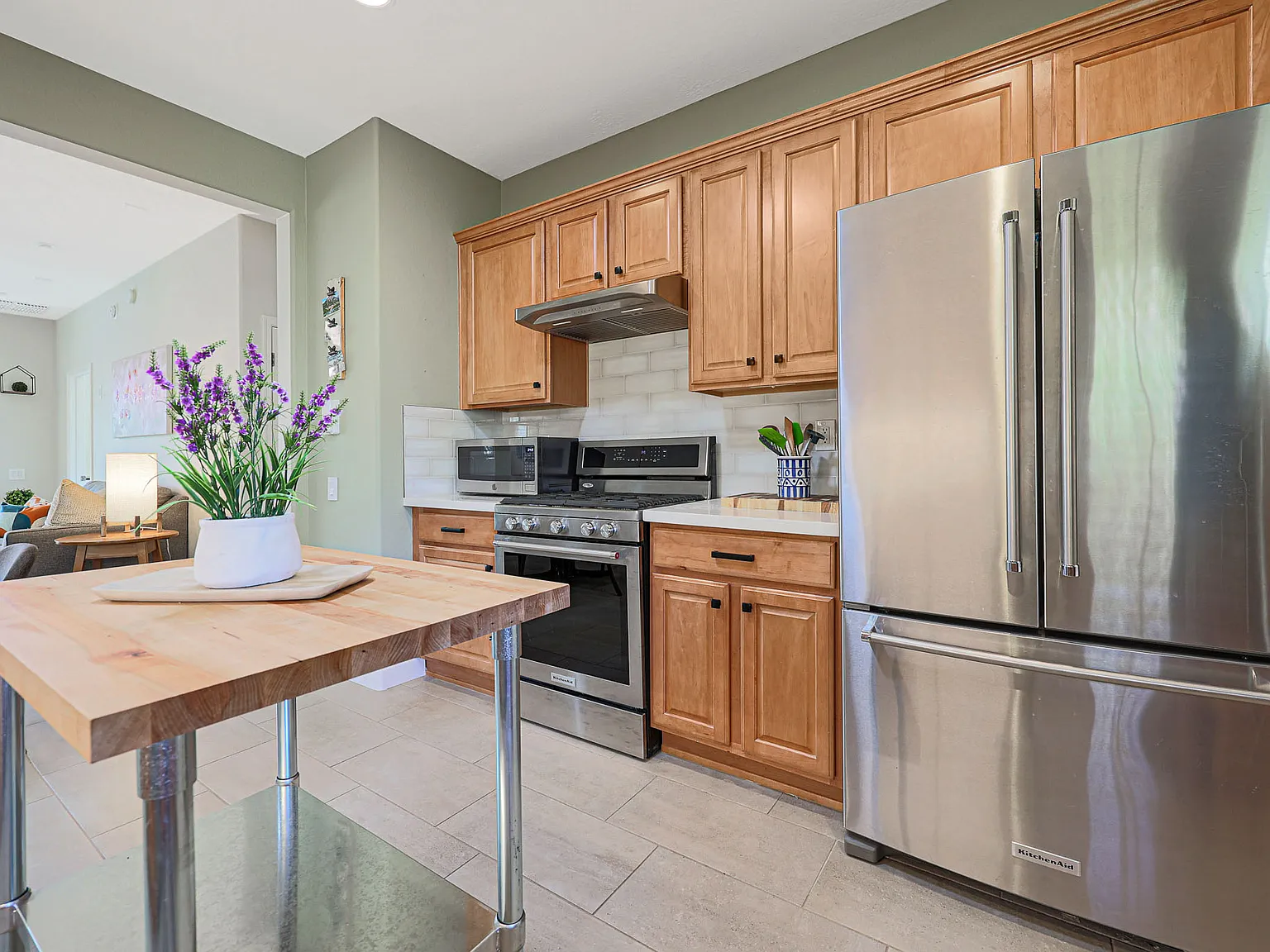 2 bed, 1154 sqft, $3,200 — Photo 3