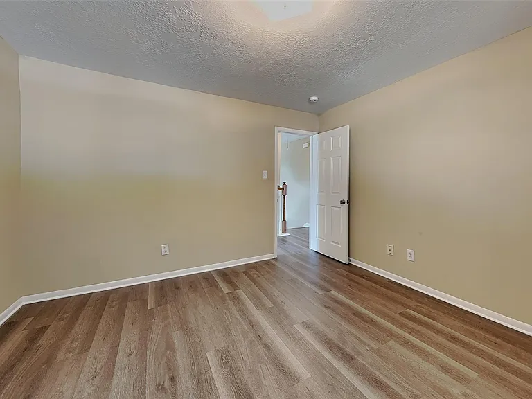 6530 Portlick Dr — Photo 16