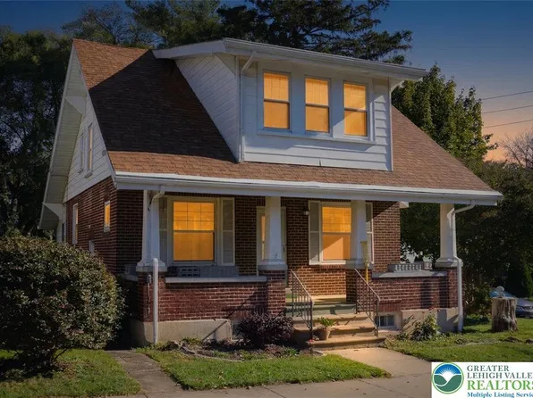 201 N 2nd St, Emmaus, PA 18049
