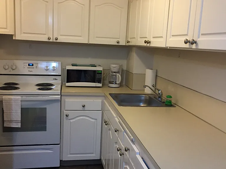 5410 Ivanhoe Pl NE #9 — Photo 6