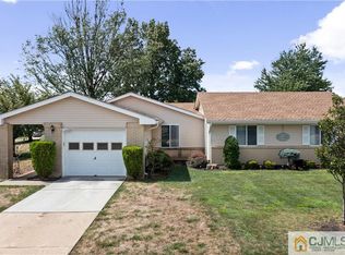 734A Delair Rd, Monroe Township, NJ 08831