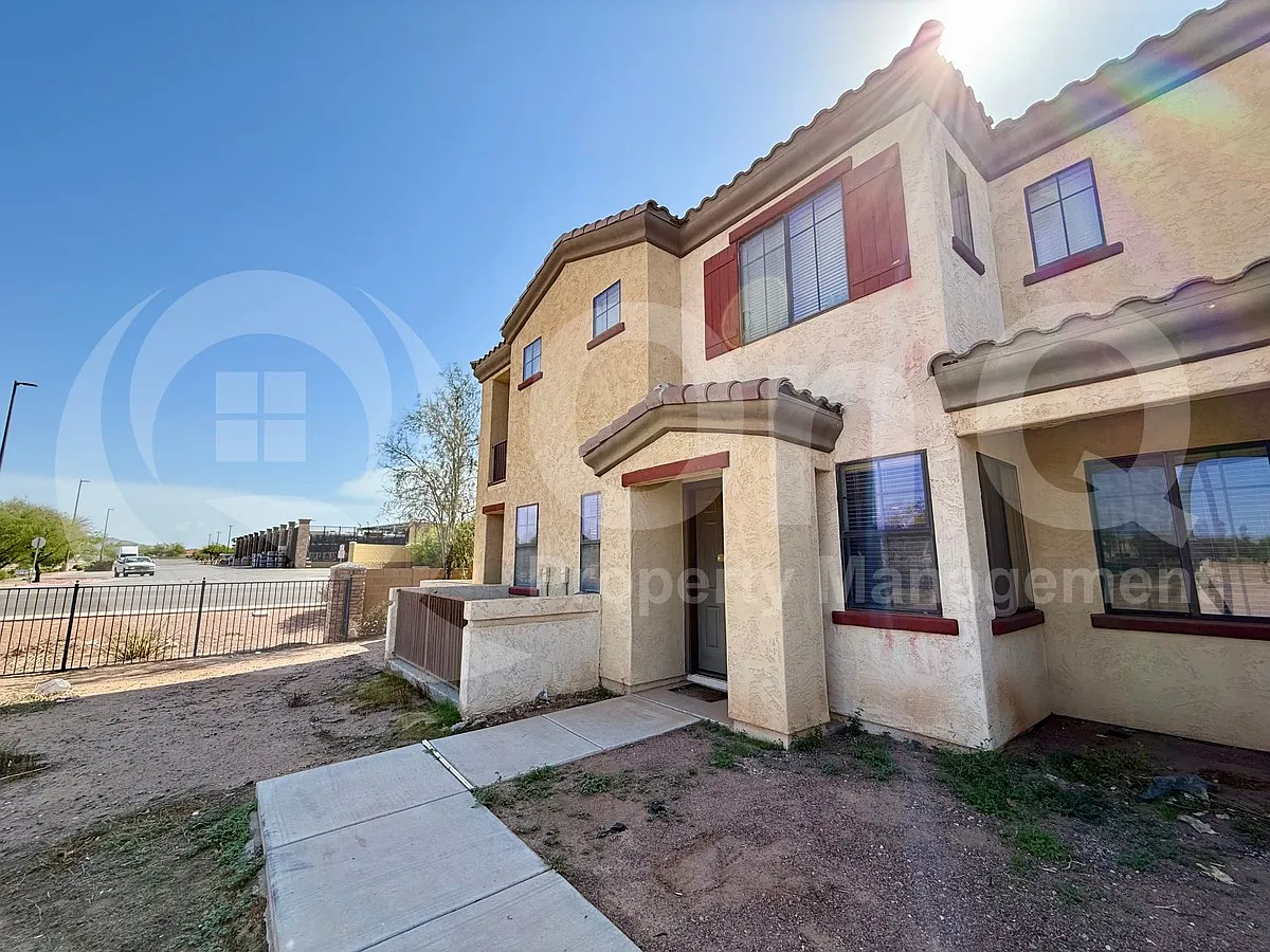 2 bed, 2.0 bath, 1495 sqft, $1,325 — Photo 3