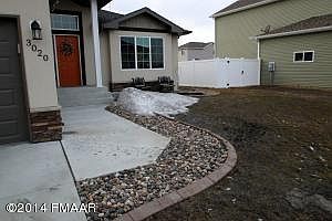 3rd image of 3020 Katherine Dr E