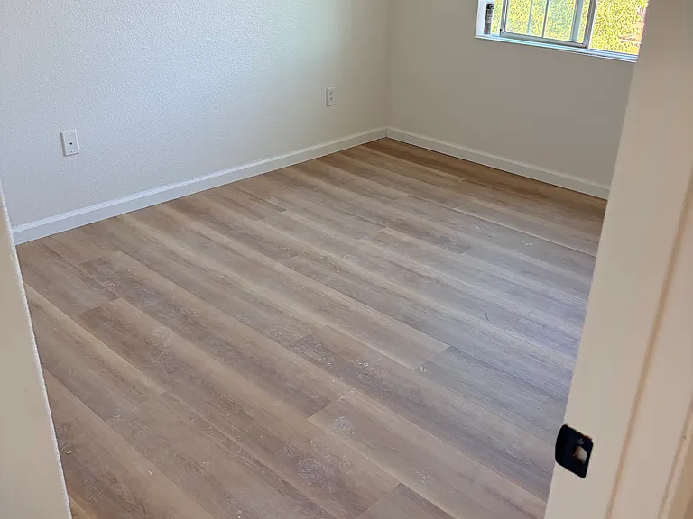 3445 Hornsea Way — Photo 9