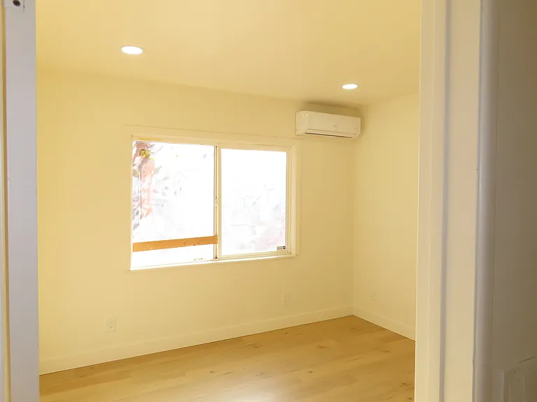 1424 Belle St — Photo 17