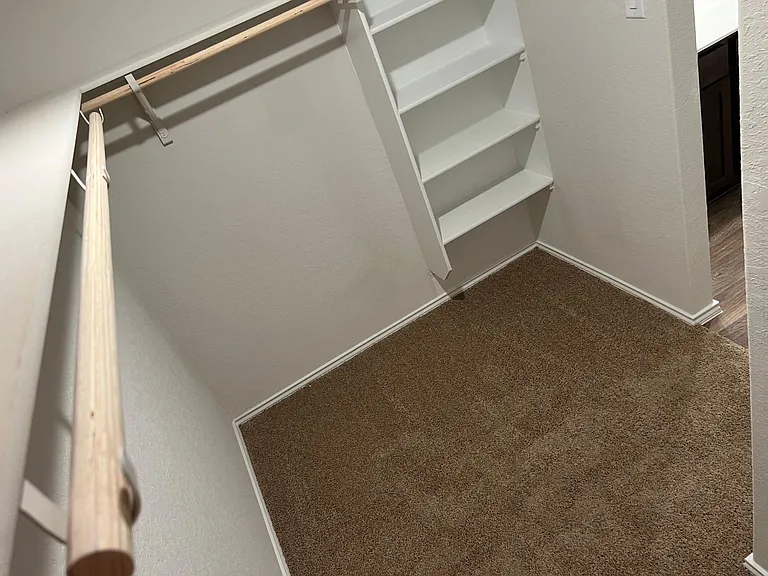 205 Lily Pond Trl — Photo 35