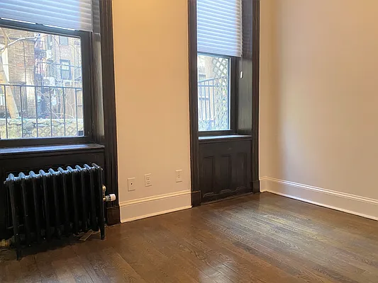 Rented by Buchbinder & Warren | media 34