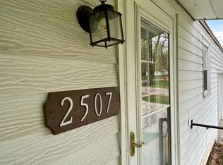 2507 N Rural Ave, Springfield, MO 65803