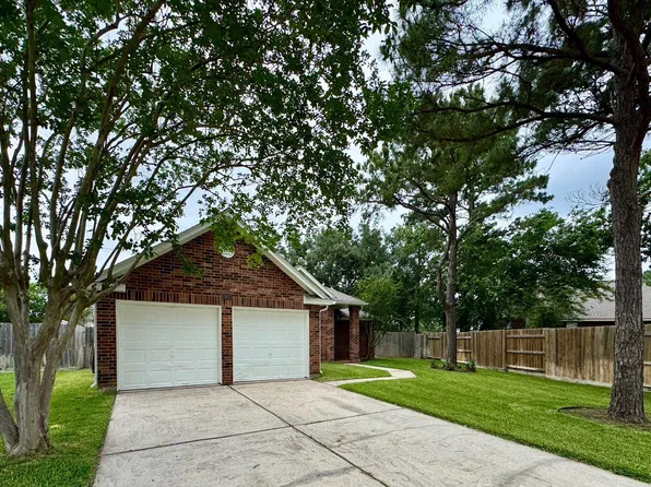 15027 Winding Black Cherry Ln, Cypress, TX 77433